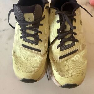 DC Yellow and Gray Athletic Shoes